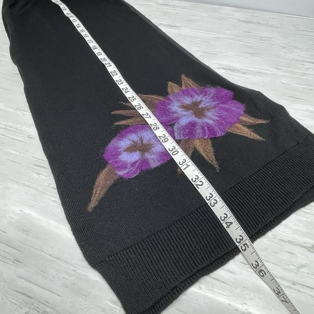 J. Jill Women's Knit Scarf Dimensional Flowers Cozy Wool Blend One Size‎